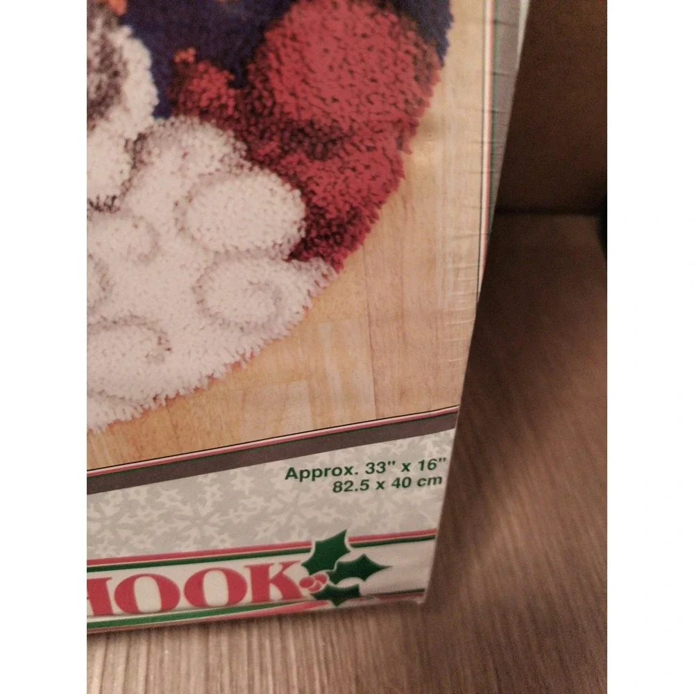 Wonder Art Caron Latch Hook Kit #4659 Kris Kringle Inside Mat 33